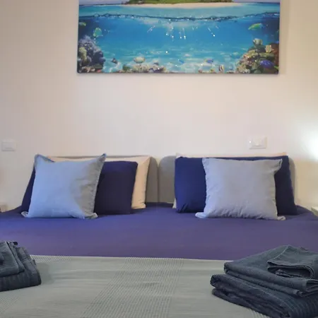 Camera Comfort Matrimoniale Con Bagno E Zona Cottura Πανσιόν Chiavari